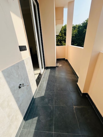 1 BHK Apartment For Rent in Ambience Creacions, Sector 22