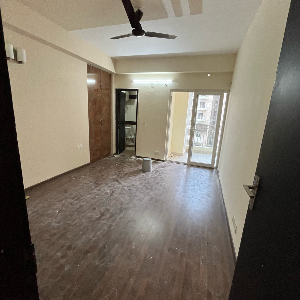 3 BHK + Pooja Room 1236 Sq.Ft. Apartment in Ajnara Grand Heritage