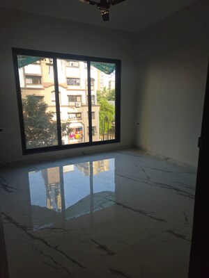 Room in 3 BHK Apartment at Gautam Prabhu CHS, Borivali West – for Sale
