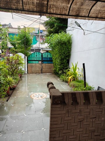 Parking in 2 BHK Independent House at Sabarmati – for Rent