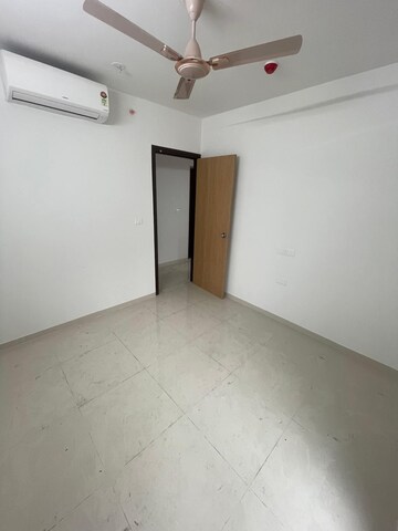 Room in 1 BHK Apartment at Lodha Codename Premier, Dombivli East – for Rent