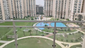2.5 BHK Apartment For Rent in Samridhi Luxuriya Avenue, Sector 150