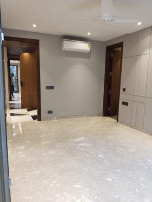 Room in 3 BHK Apartment at Greater Kailash I – for Sale