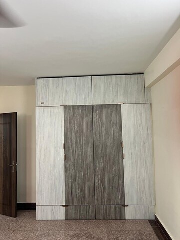 Room in 4 BHK Builder Floor at M3M Atrium, Sector 57 – for Rent
