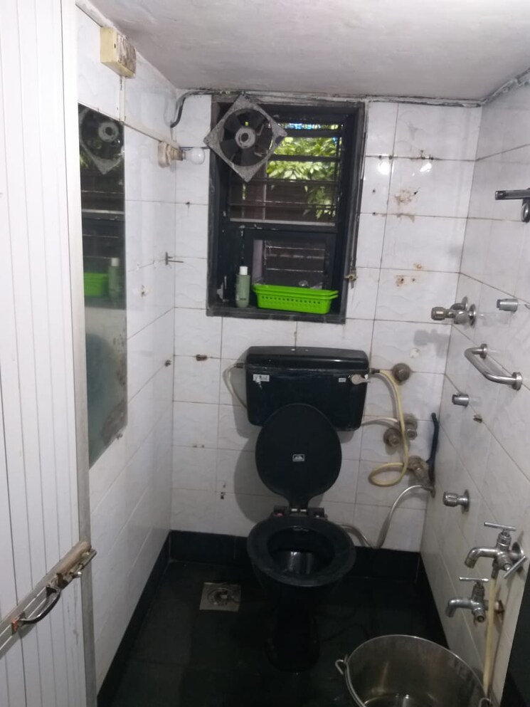 Master Bedroom, mandpeshwar-dham-chs 2 Bedroom 900 Sq.Ft. Apartment In Ic Colony Mumbai 9238335