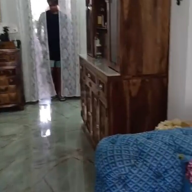 Bathroom, manisha-marvel-homes 3.5 Bedroom 3300 Sq.Ft. Apartment In Sector 61 Noida 9238355