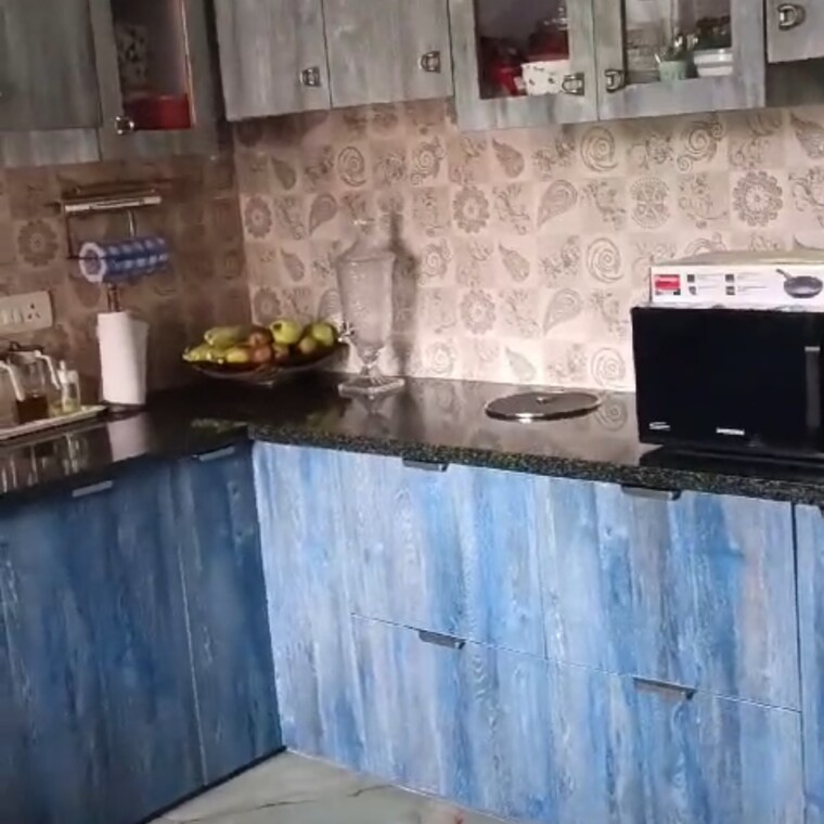Kitchen, manisha-marvel-homes 3.5 Bedroom 3300 Sq.Ft. Apartment In Sector 61 Noida 9238355