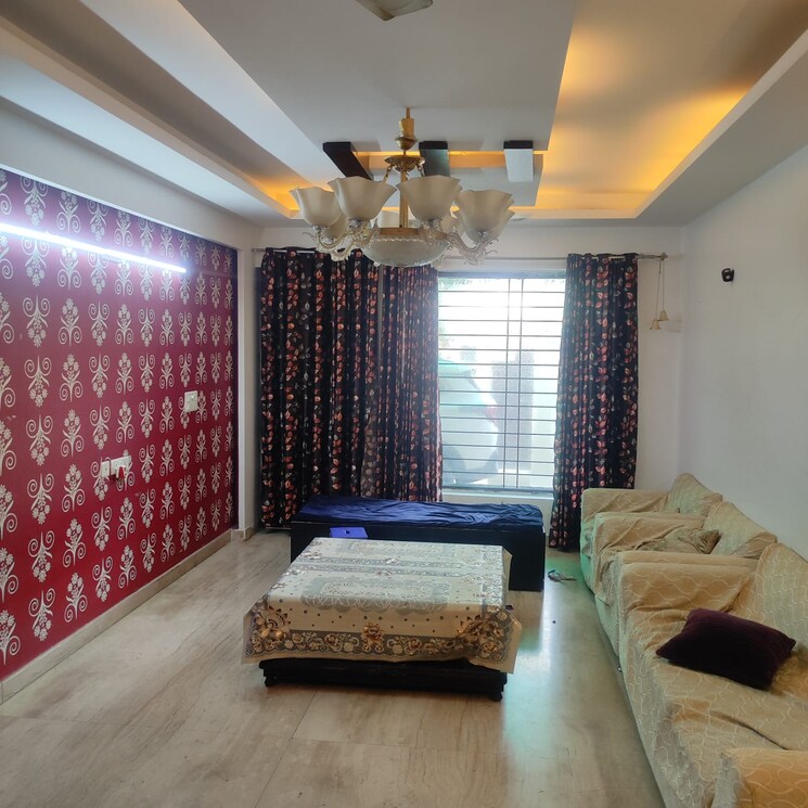 Living Room, sector 50 6 Bedroom 252 Sq.Mt. Independent House In Sector 50 Noida 9238342