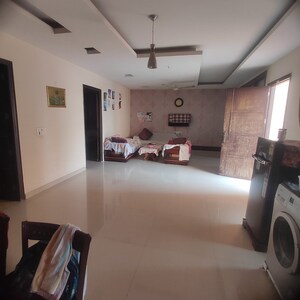 Team Area in 6 BHK Independent House at Sector 50 – for Sale