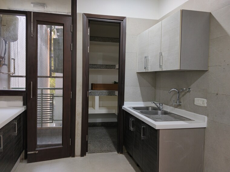 Kitchen, panchsheel park 4 Bedroom 2700 Sq.Ft. Apartment In Panchsheel Park Delhi 9238346