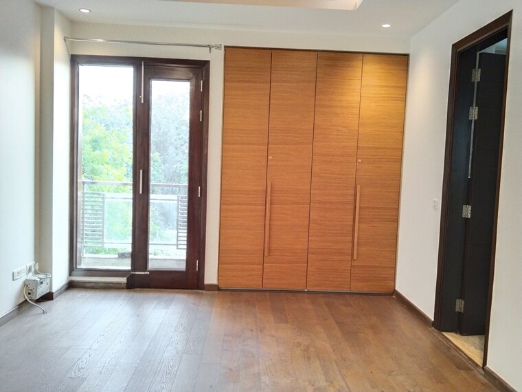 Room, panchsheel park 4 Bedroom 2700 Sq.Ft. Apartment In Panchsheel Park Delhi 9238346