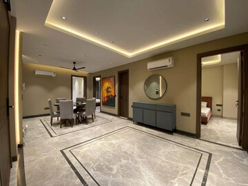 Room in 2 BHK Builder Floor at Sector 22 – for Rent