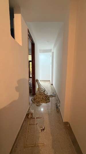  1 BHK Builder Floor at Freedom Fighters Enclave – for Rent