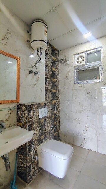 Bathroom in 3 BHK Builder Floor at Sushant Lok 3, Sector 57 – for Rent