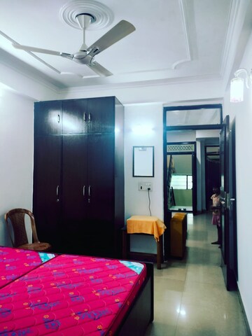 Bedroom in 3 BHK Builder Floor at Paryavaran Complex – for Rent