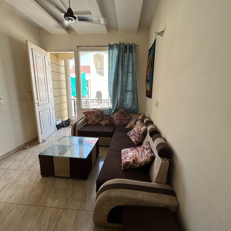 Living Room, kharar landran road 1 Bedroom 750 Sq.Ft. Apartment In Kharar Landran Road Mohali 9238441