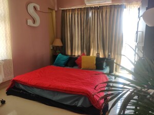 2 BHK Apartment For Sale in Lalani Grandeur, Goregaon East