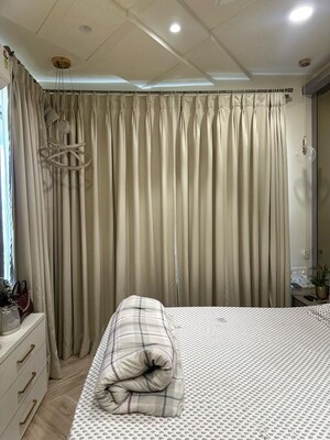 Bedroom in 3 BHK Apartment at Lalani Grandeur, Goregaon East – for Sale