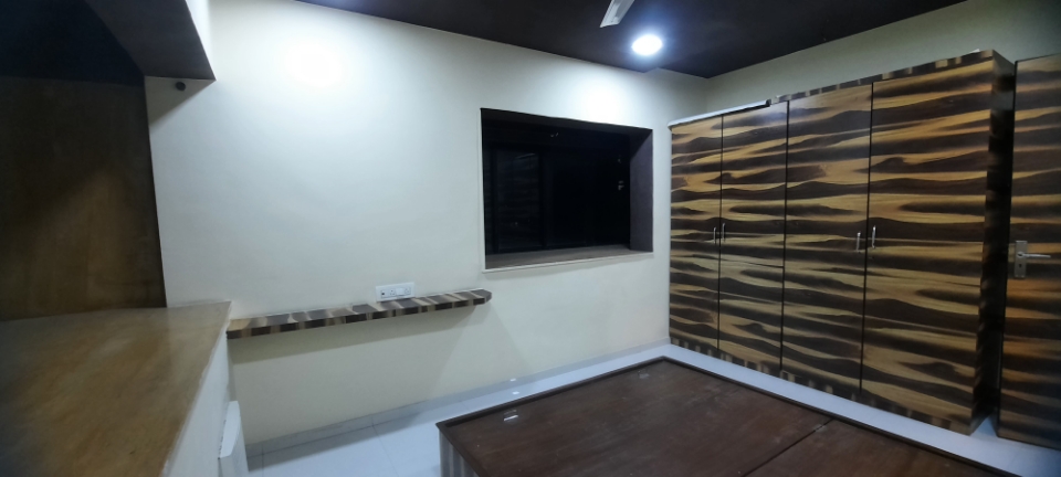 1 BHK + Study Room Apartment For Rent in Queens View