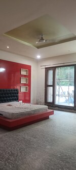 6+ BHK + Pooja Room 450 Sq.Yd. Villa in Sector 52 Noida 