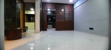 Room in 1 BHK Apartment at Queens View, Juhu – for Rent