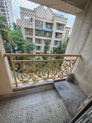 Furnished Amenities in 2 BHK Apartment at Maheshwari Niketan Apartment, Uthalsar – for Rent