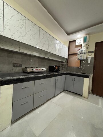 Kitchen in 1 BHK Builder Floor at Sector 43 – for Rent