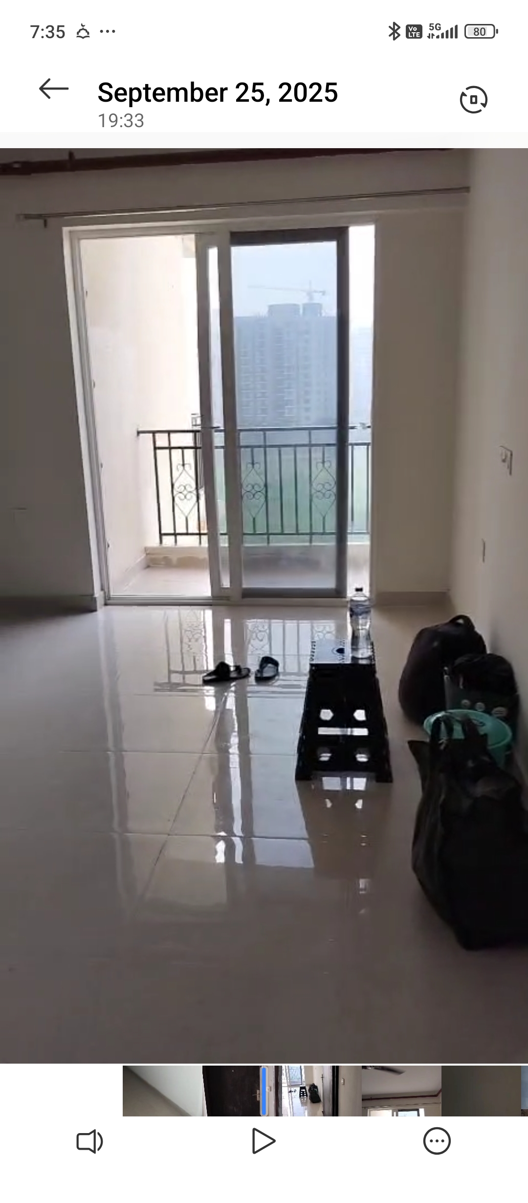 3 BHK + Study Room,Extra Room 732 Sq.Ft. Apartment in Signature Global Golf Greens