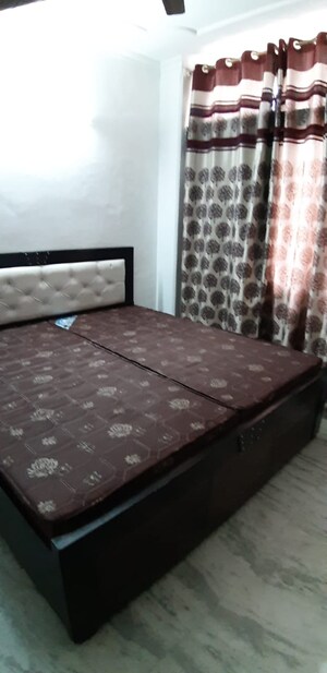 Bedroom in 2 BHK Apartment at Malviya Nagar – for Rent