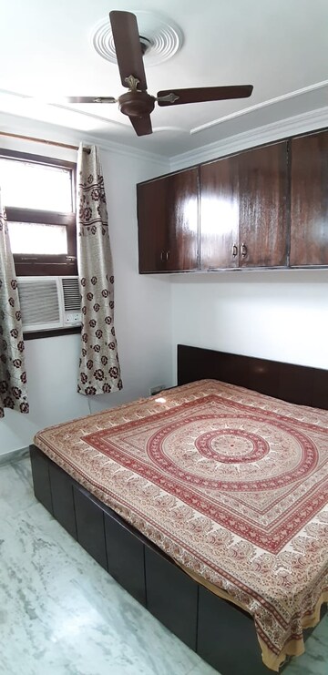 Bedroom in 2 BHK Apartment at Malviya Nagar – for Rent