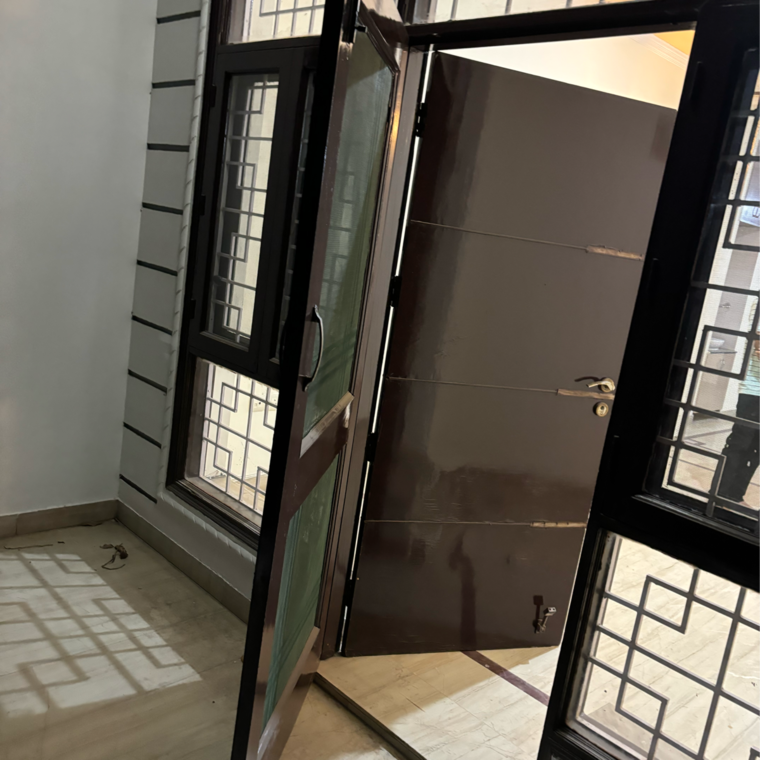 Balcony, shatabdi-vihar 3 Bedroom 2000 Sq.Ft. Builder Floor In Sector 52 Noida 9238656