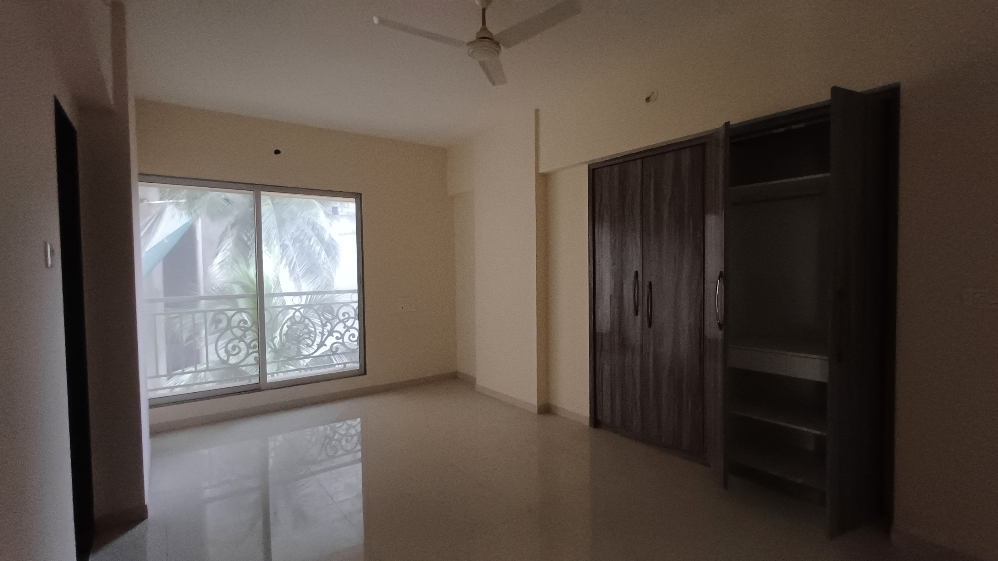 2 BHK + Extra Room Apartment For Rent in Piramal Vaikunth