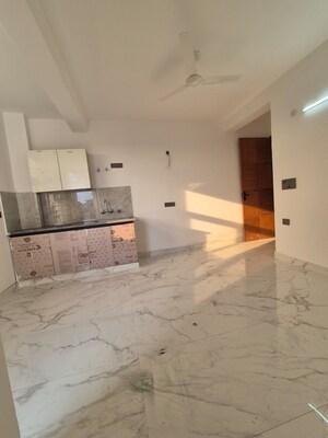 Kitchen in 1 BHK Builder Floor at Chattarpur – for Rent