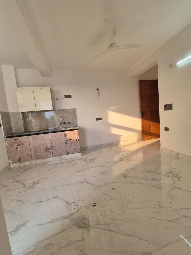 Kitchen, chattarpur 1 Bedroom 500 Sq.Ft. Builder Floor In Chattarpur Delhi 9238652