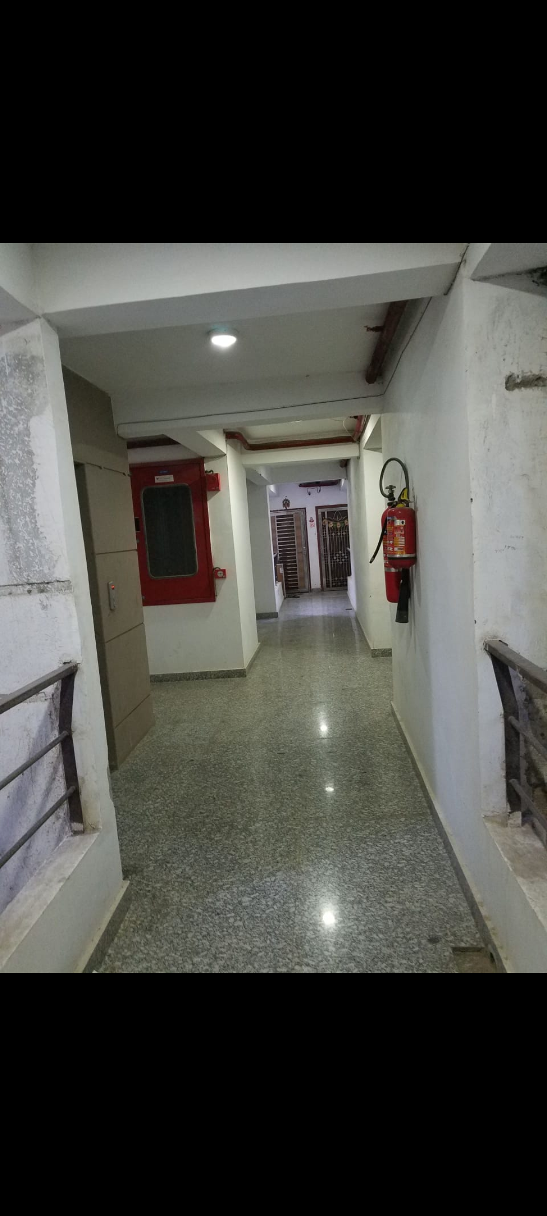3 BHK + Pooja Room Apartment For Rent in Express Zenith