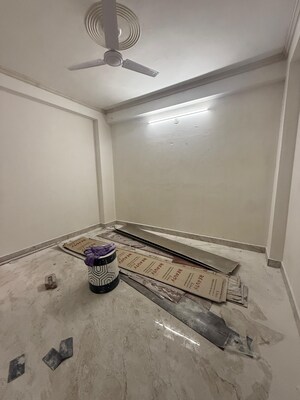 1 BHK Builder Floor For Rent in Chattarpur