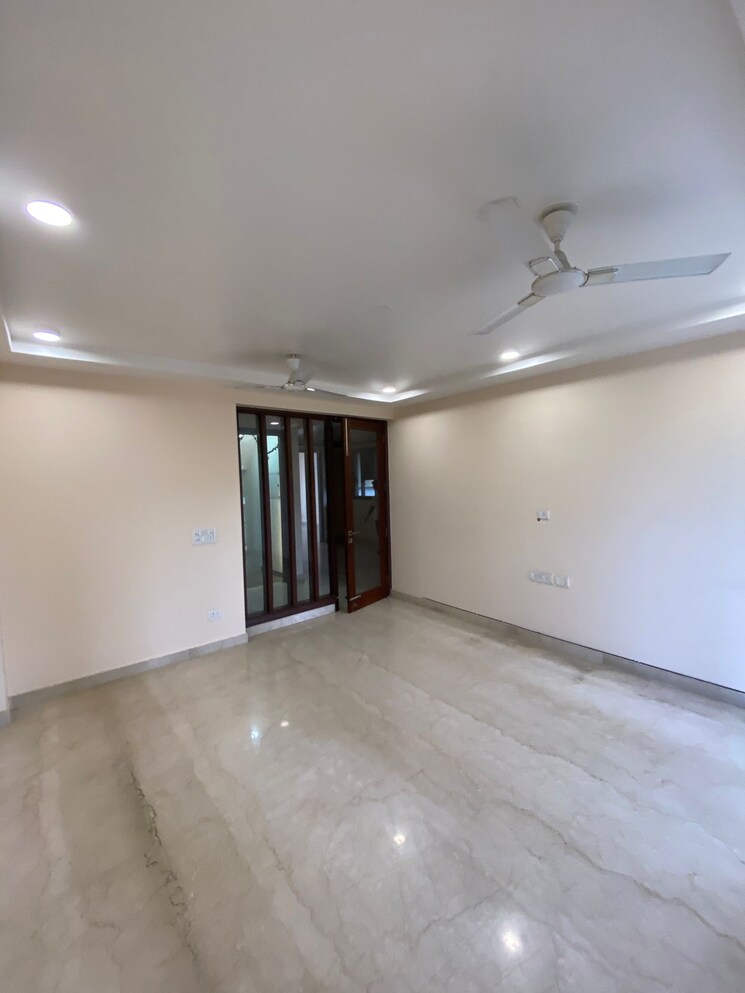 Room, ansal-sushant-lok-i 4 Bedroom 300 Sq.Yd. Builder Floor In Sector 43 Gurgaon 9238680