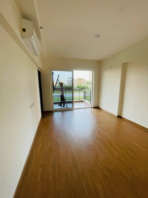 Room in 3 BHK Apartment at Godrej Meridien, Sector 106 – for Rent