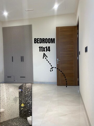 Room in 3 BHK Apartment at Vip Road – for Rent