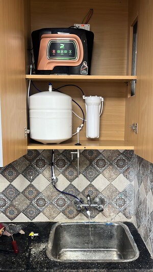 Team Area in 3 BHK Apartment at Signature Global Golf Greens, Sector 79 – for Rent