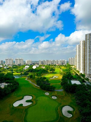 2 BHK Apartment For Sale in Elite Golf Green, Sector 79