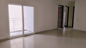Room in 3 BHK Apartment at Samridhi Luxuriya Avenue, Sector 150 – for Rent