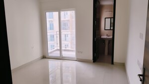 Room in 3 BHK Apartment at Samridhi Luxuriya Avenue, Sector 150 – for Rent