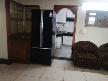 Living Room in 3.5 BHK Apartment at Ip Extension – for Rent