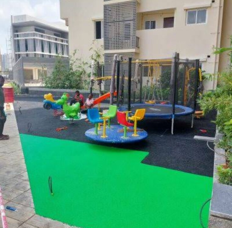 Swimming Pool, hallmark-vicinia 2.5 Bedroom 1565 Sq.Ft. Apartment In Narsingi Hyderabad 9238767