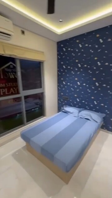 Room in 3 BHK Apartment at Nalasopara West – for Sale