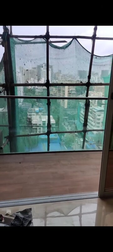 Room in 2 BHK Apartment at Lashkaria Indrasukh, Andheri West – for Sale