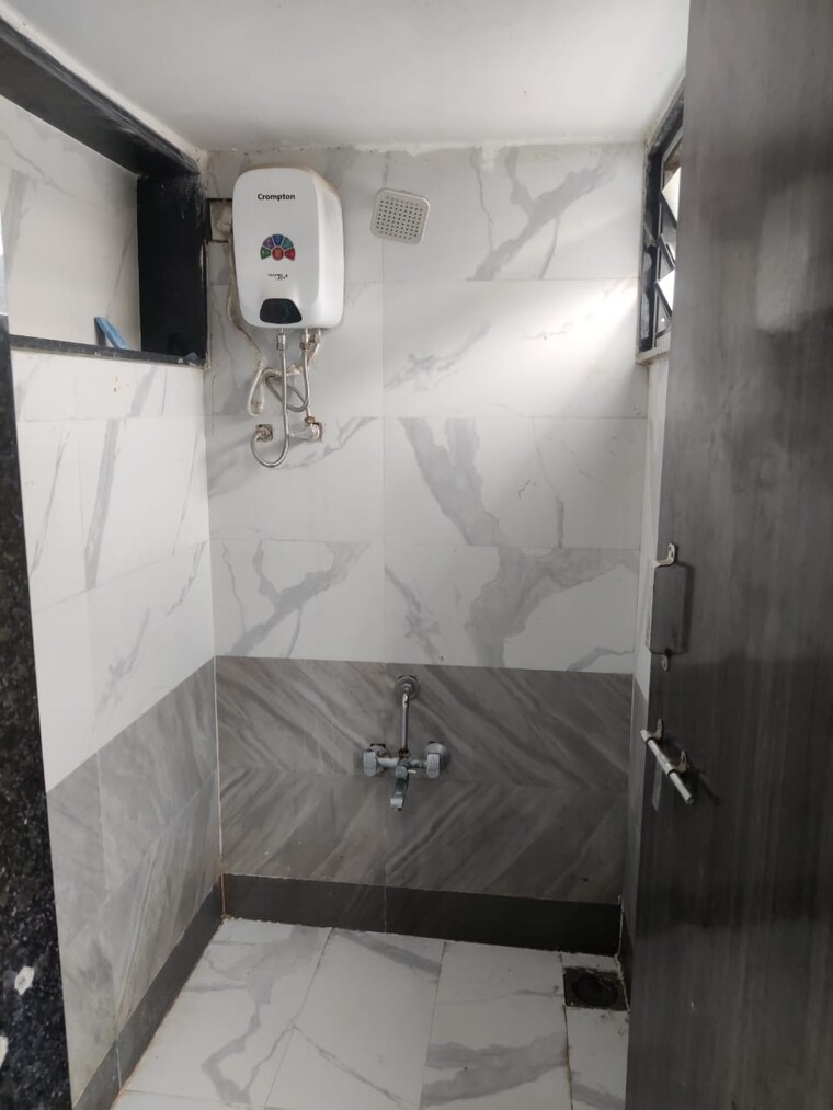 Bathroom, prahlad nagar 2 Bedroom 1150 Sq.Ft. Villa In Prahlad Nagar Ahmedabad 9238792