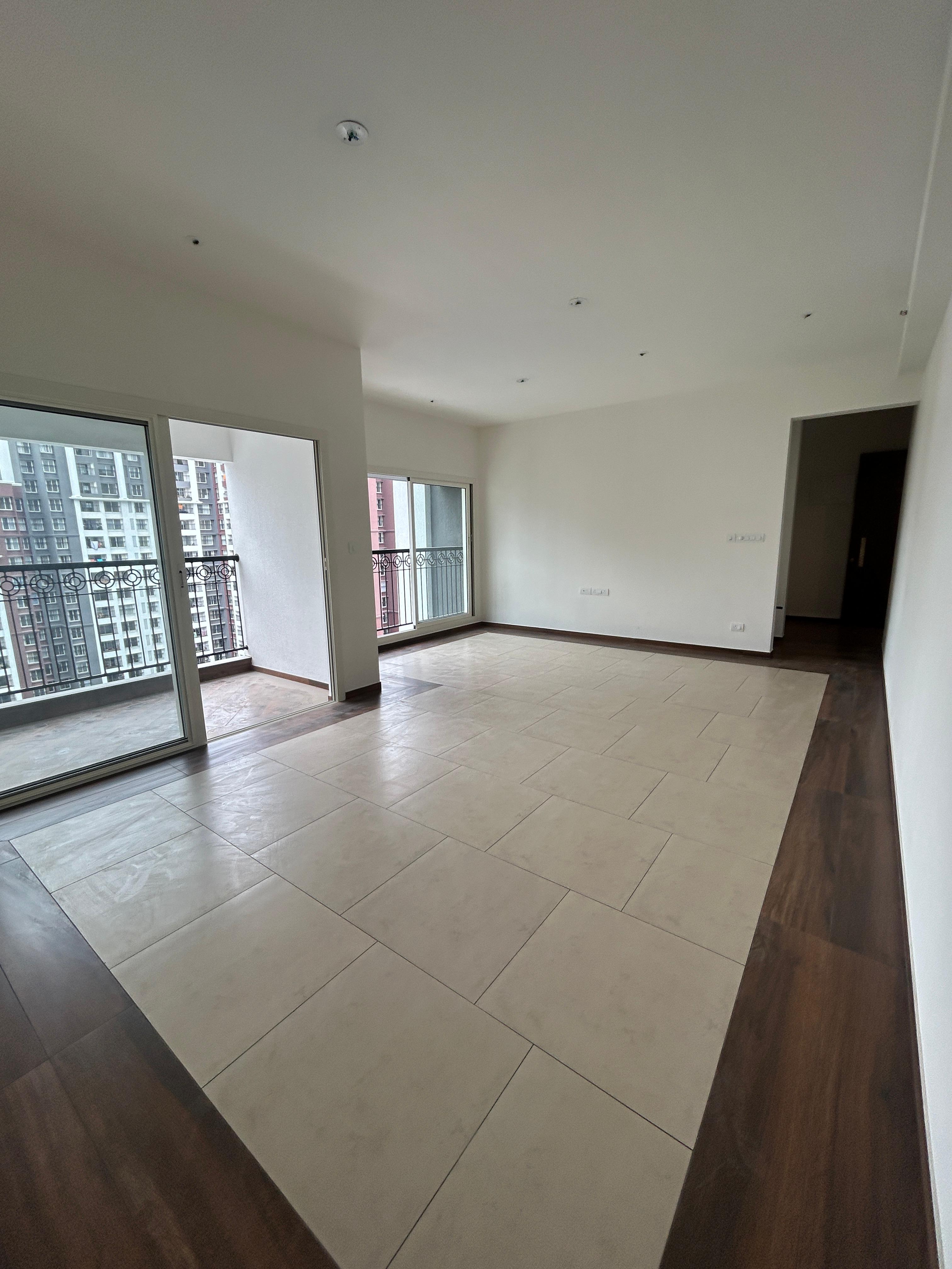 3.5 BHK + Pooja Room,Study Room Apartment For Sale in Sobha Windsor