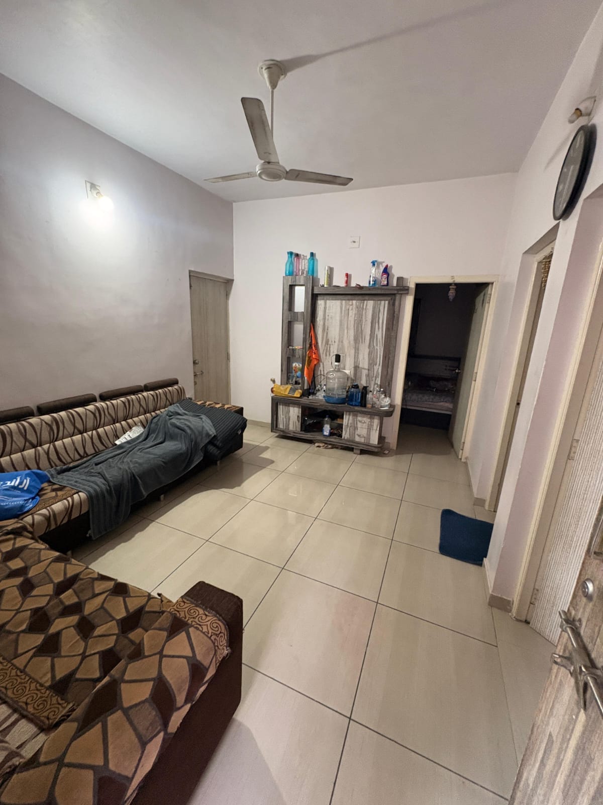 4 BHK + Study Room Villa For Rent in Sukomal Society